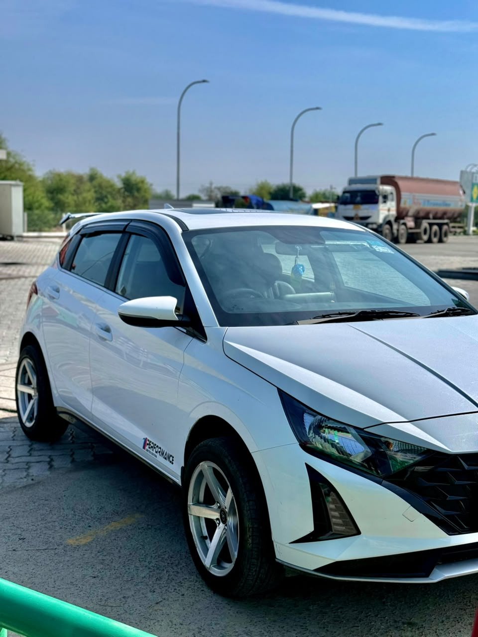 Hyundai i20 in Hisar
